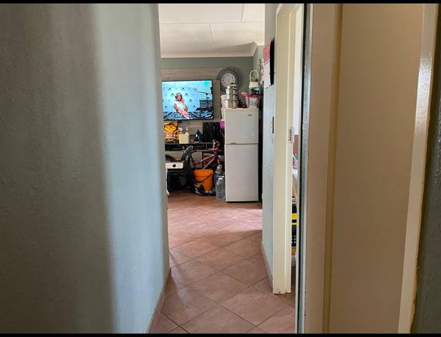 3 BEDROOM HOUSE FOR SALE IN BEVERLEY HILLS
